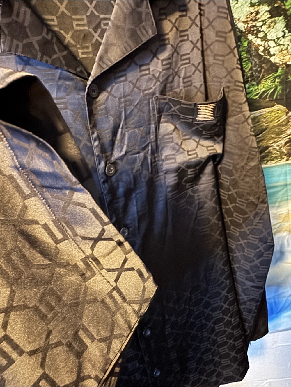 Fenty XL Men's Black Patterned Button-Up Shirt - Picture 8 of 10